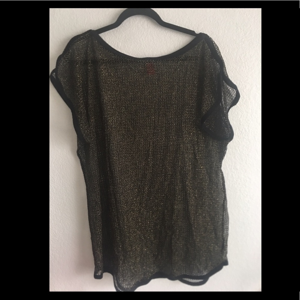 Bongo Golden & Black Top